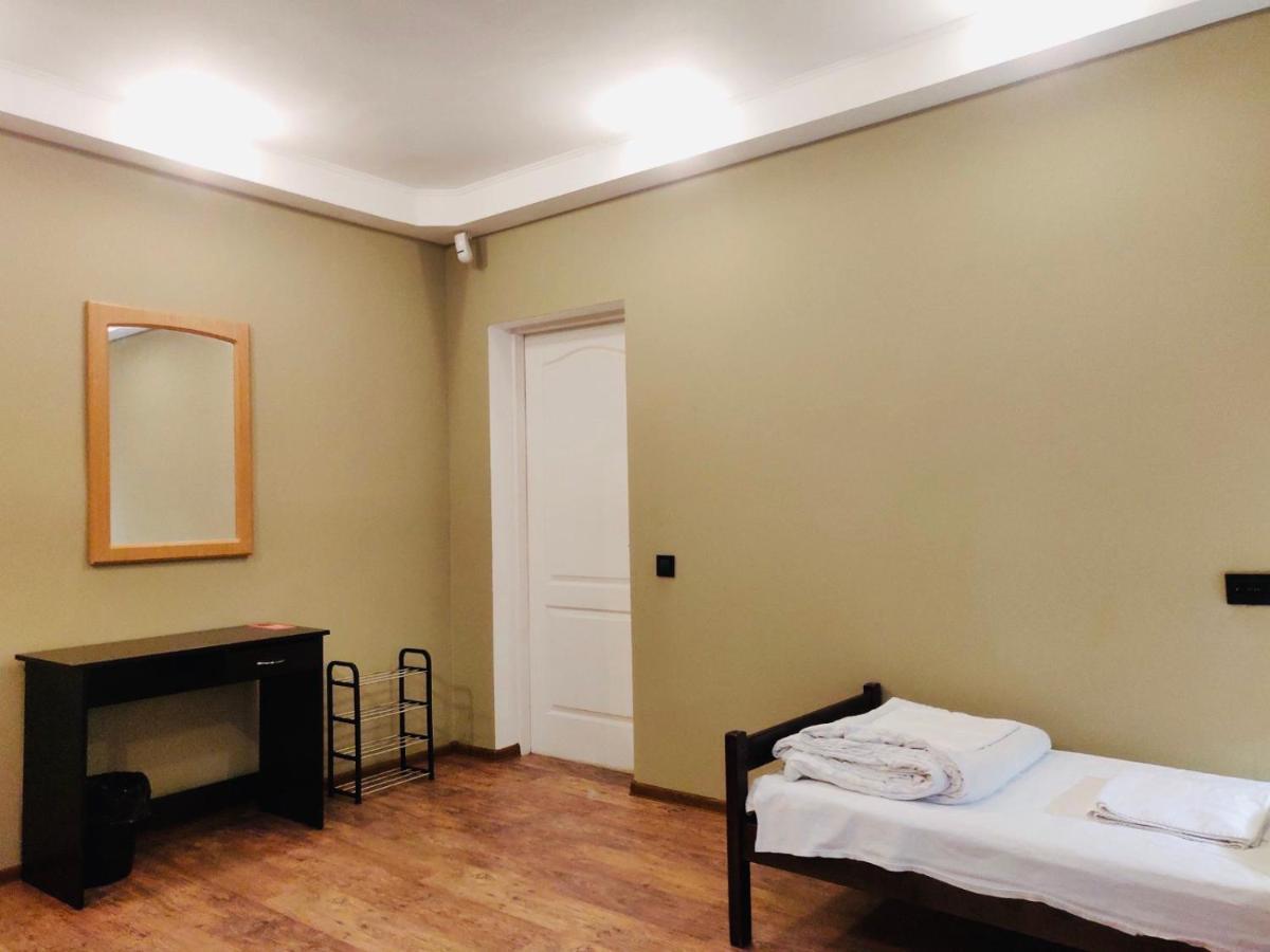 Pallet Hostel Kijev Kültér fotó